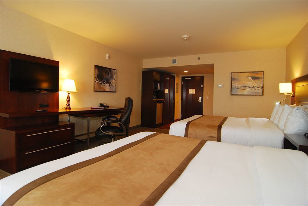 Quality Inn & Suites Val-d'Or Ruang foto
